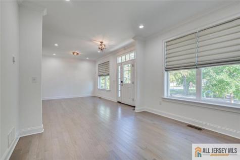 23 Dalton Place Edison NJ 08817