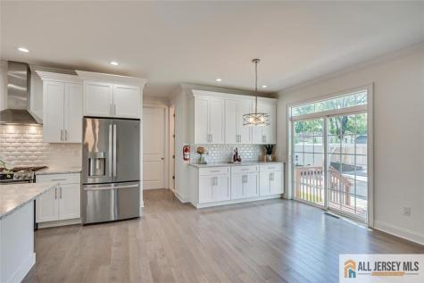 23 Dalton Place Edison NJ 08817