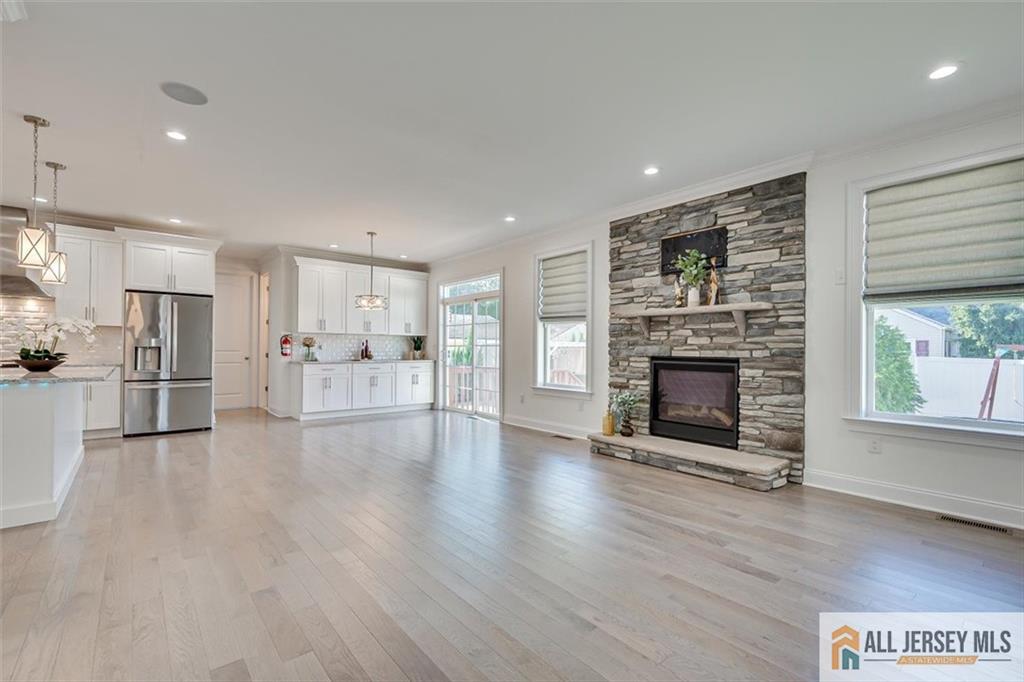 23 Dalton Place Edison NJ 08817