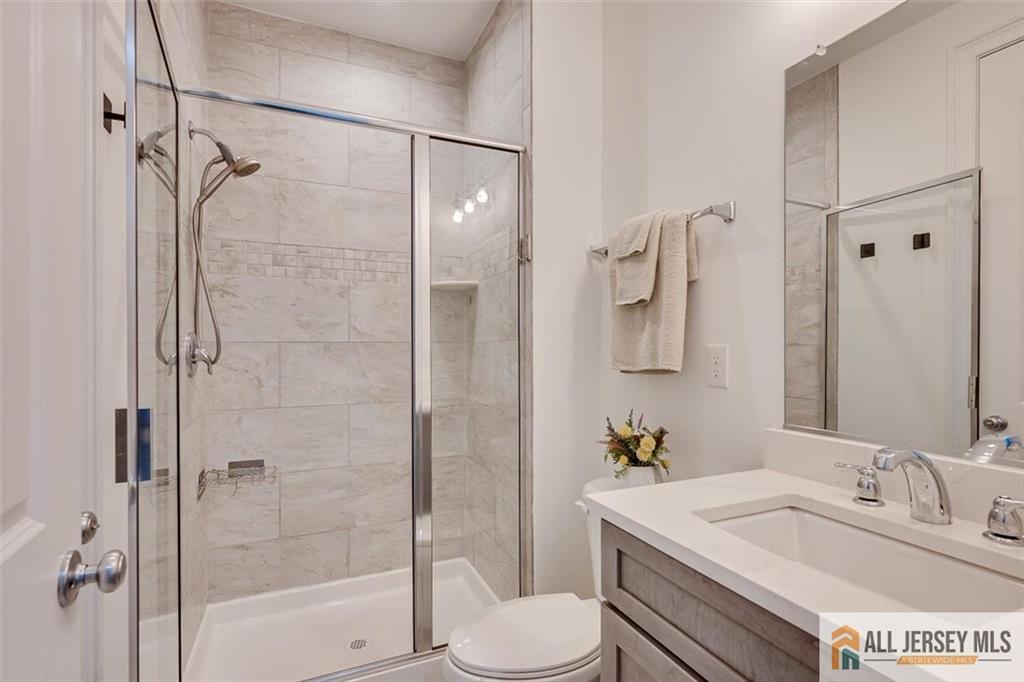 23 Dalton Place Edison NJ 08817