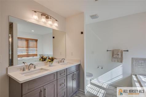23 Dalton Place Edison NJ 08817