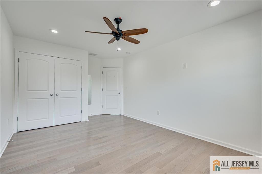 23 Dalton Place Edison NJ 08817