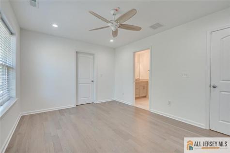 23 Dalton Place Edison NJ 08817