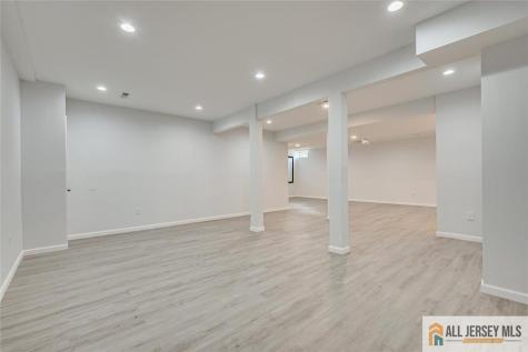 23 Dalton Place Edison NJ 08817