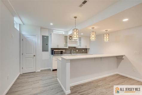 23 Dalton Place Edison NJ 08817