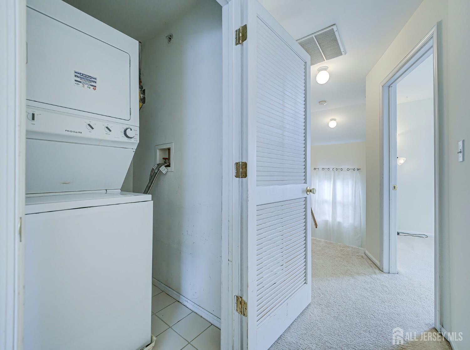 518 Great Beds Court Perth Amboy NJ 08861