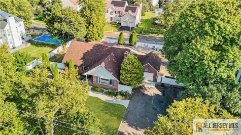 82 Milltown Road East Brunswick NJ 08816