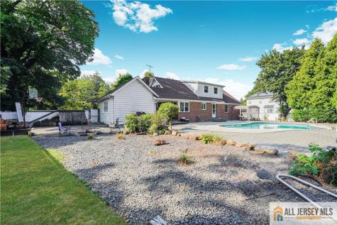 82 Milltown Road East Brunswick NJ 08816