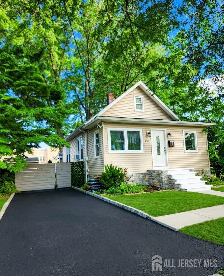 297 Grove Street Woodbridge Proper NJ 07095