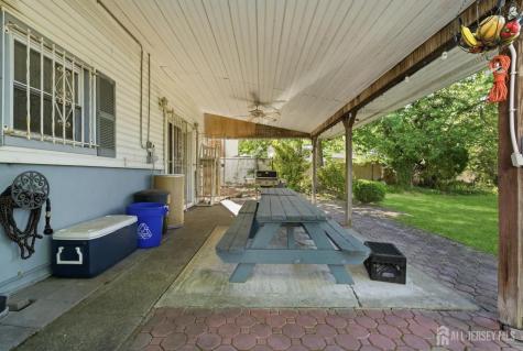 742 Gornik Drive Perth Amboy NJ 08861