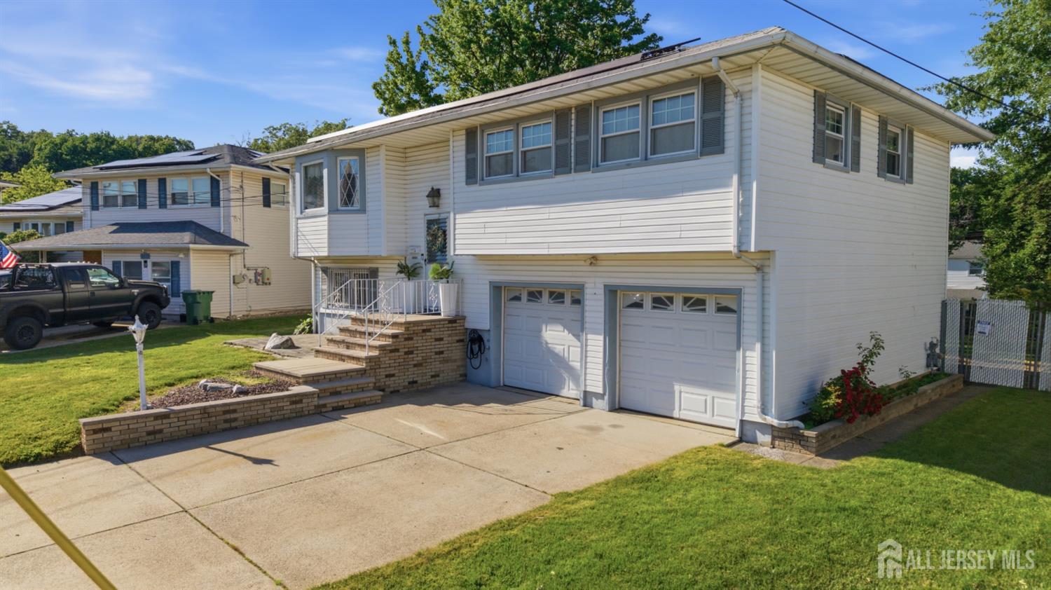 742 Gornik Drive Perth Amboy NJ 08861