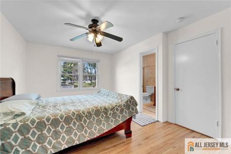 25 Stanley Avenue South Brunswick NJ 08810