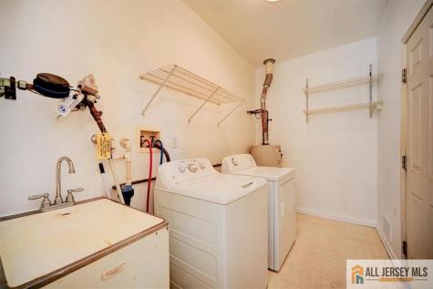 17 Umberland Place Monroe NJ 08831