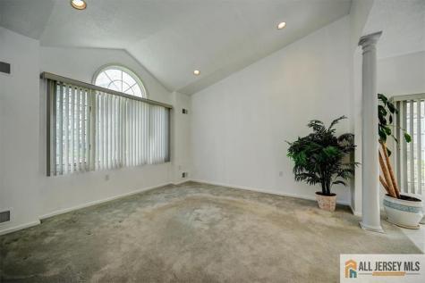17 Umberland Place Monroe NJ 08831
