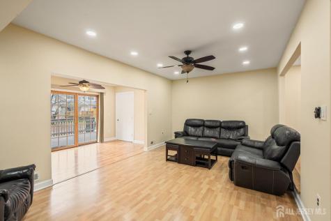 374 Constitution Circle North Brunswick NJ 08902