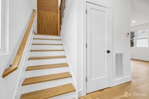 58 N Fern Street Edison NJ 08817