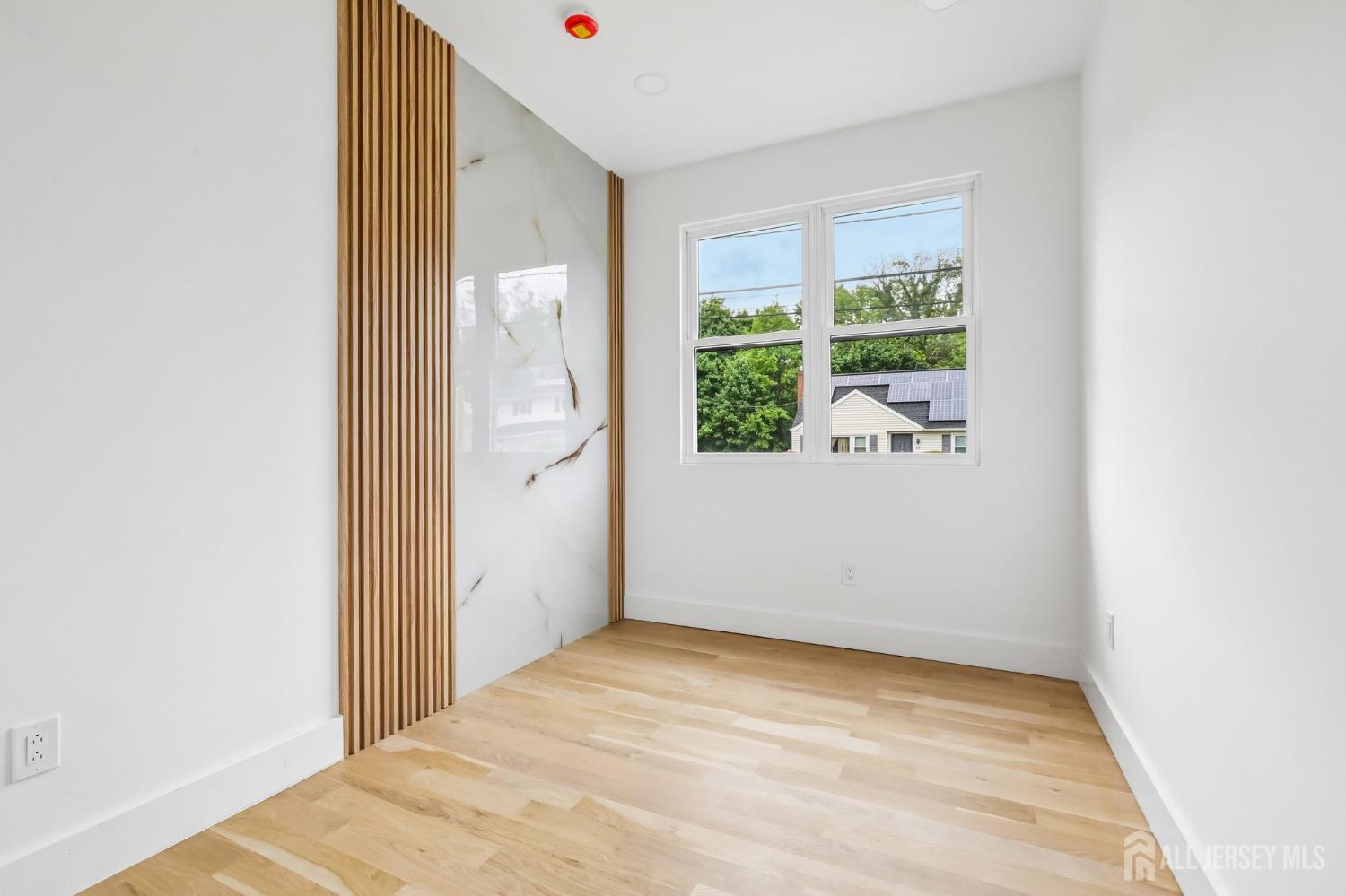 58 N Fern Street Edison NJ 08817