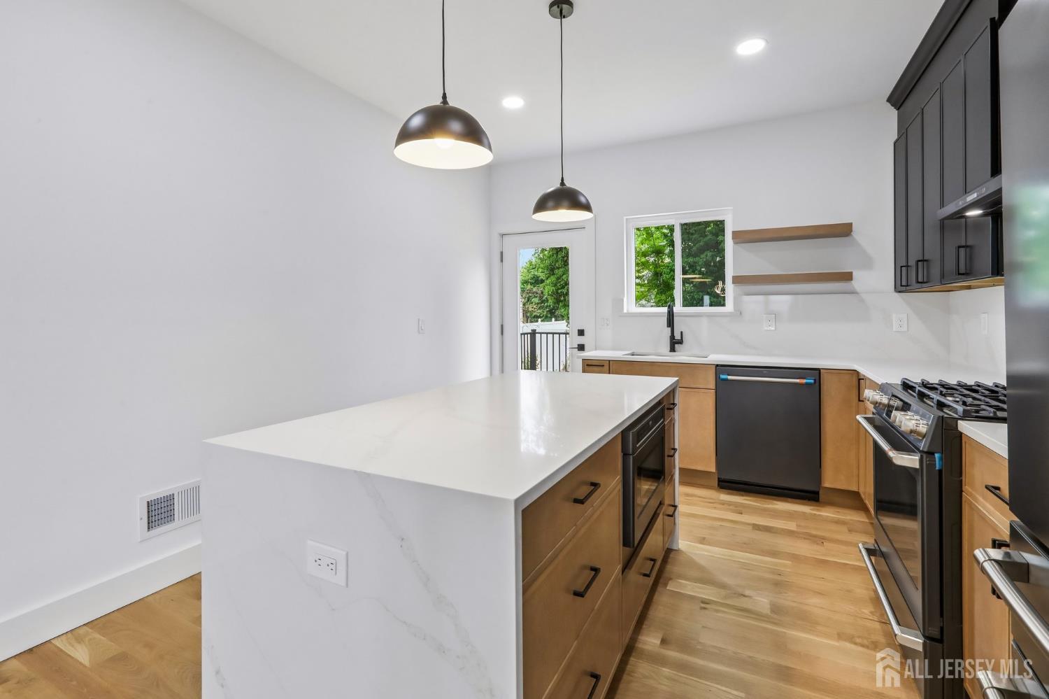 58 N Fern Street Edison NJ 08817