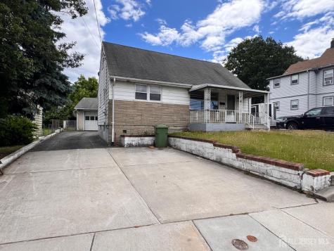 554 Ridgeway Avenue Sayreville NJ 08879
