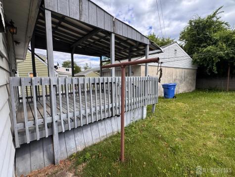 554 Ridgeway Avenue Sayreville NJ 08879