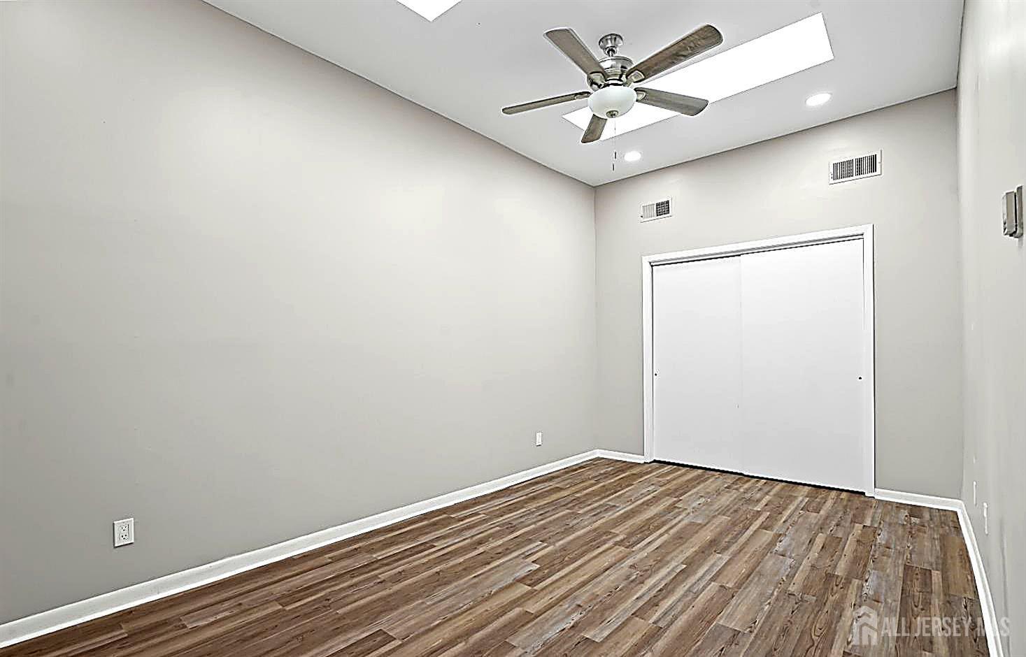 12 Wynwood Drive South Brunswick NJ 08852