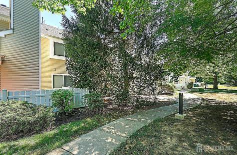 12 Wynwood Drive South Brunswick NJ 08852