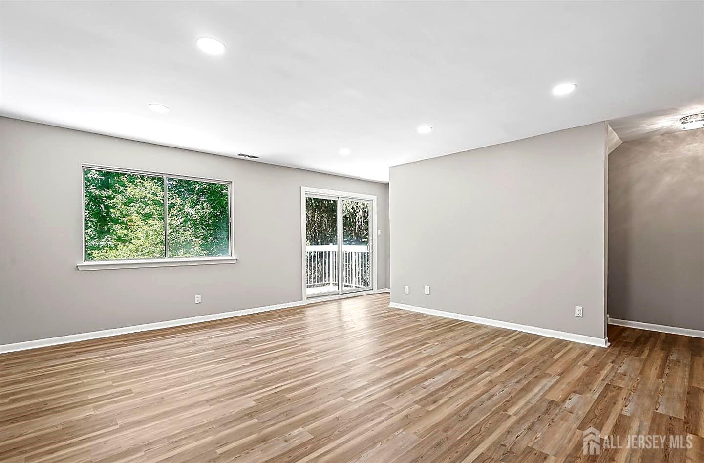 12 Wynwood Drive South Brunswick NJ 08852
