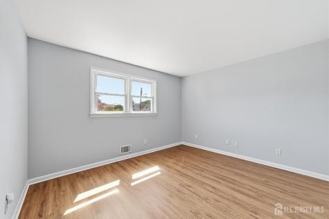 854 Nelson Place Piscataway NJ 08854