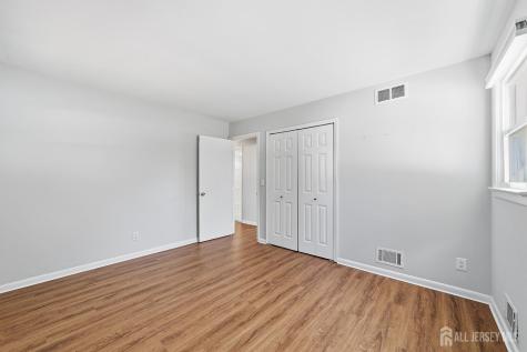 854 Nelson Place Piscataway NJ 08854