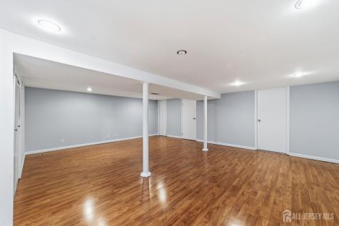 854 Nelson Place Piscataway NJ 08854