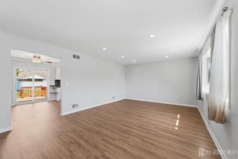 854 Nelson Place Piscataway NJ 08854