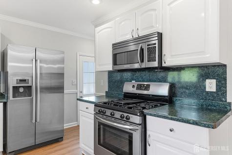 854 Nelson Place Piscataway NJ 08854