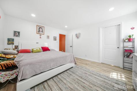 292 Summerhill Road East Brunswick NJ 08816