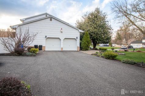 3 Kelton Place Manalapan NJ 07726