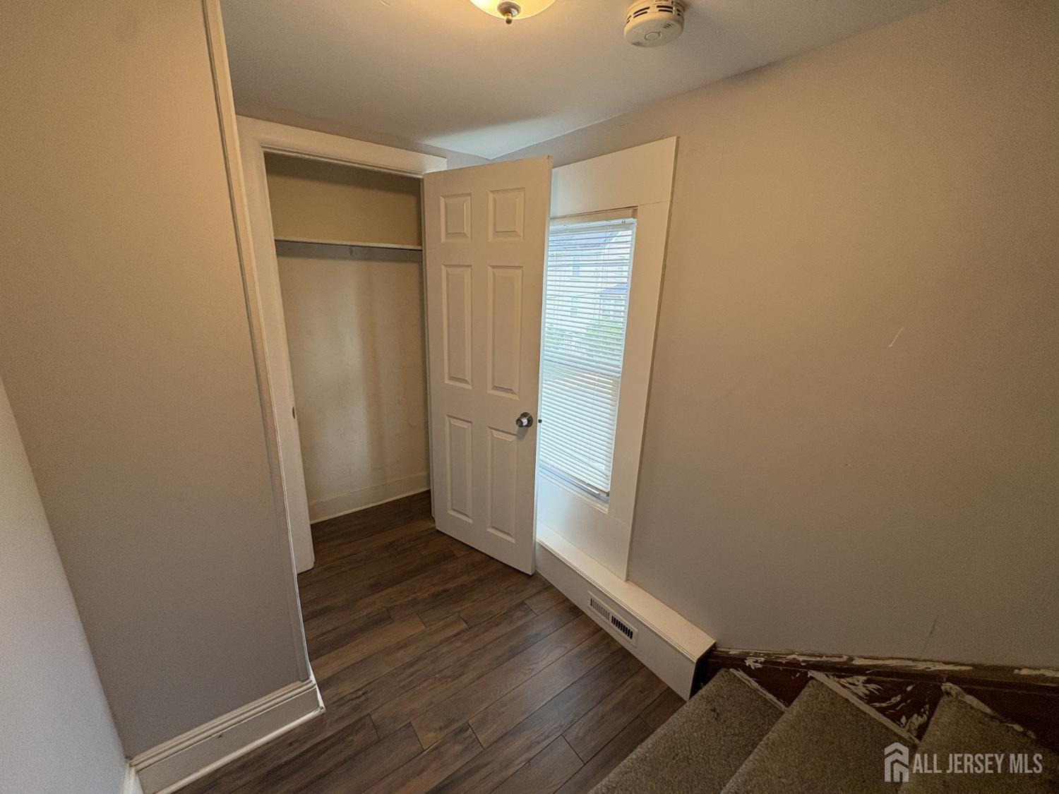 52 Dane Street Sayreville NJ 08872