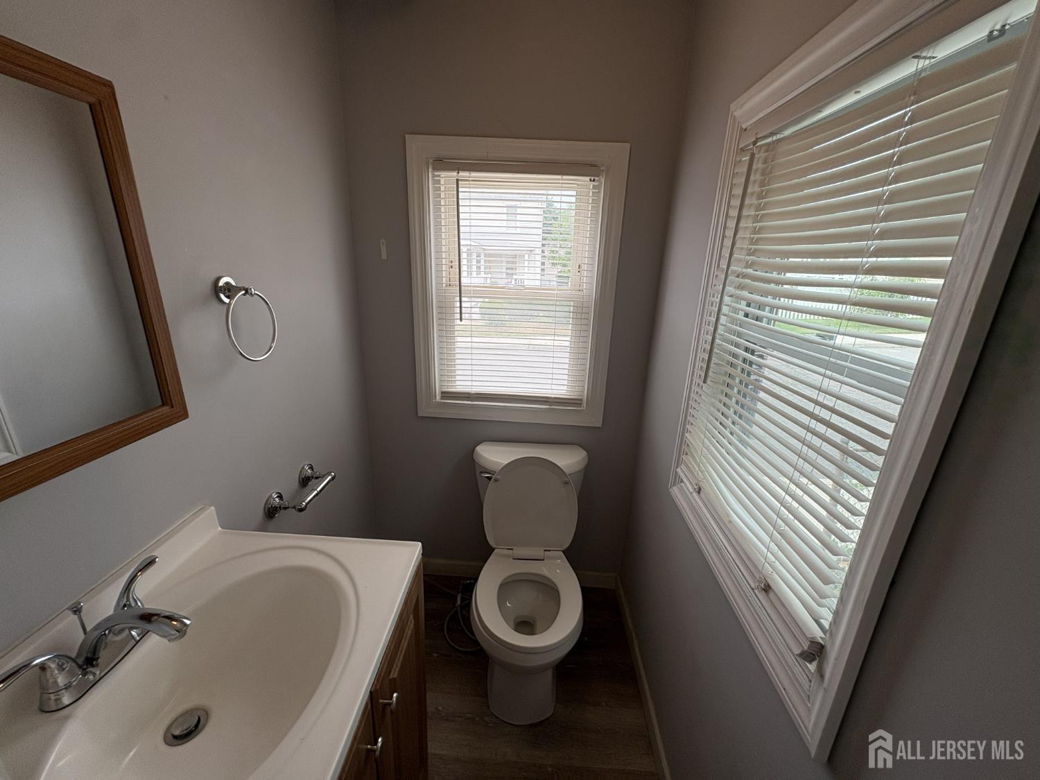 52 Dane Street Sayreville NJ 08872
