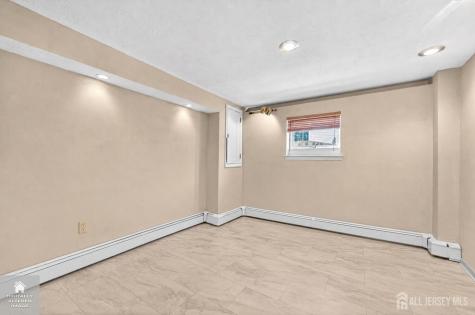 229 Grandview Avenue Piscataway NJ 08854