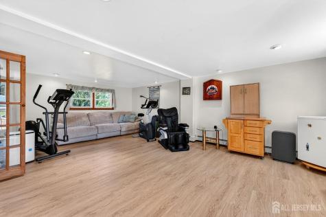 229 Grandview Avenue Piscataway NJ 08854