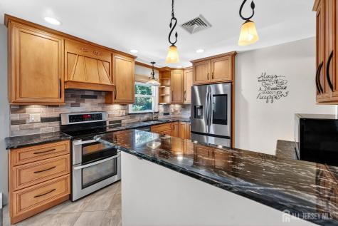 229 Grandview Avenue Piscataway NJ 08854