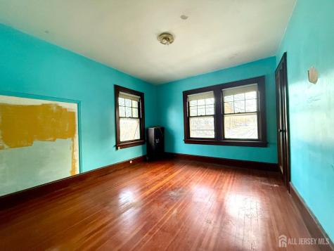 19 N Adelaide Avenue Highland Park NJ 08904