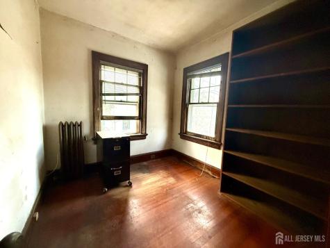 19 N Adelaide Avenue Highland Park NJ 08904