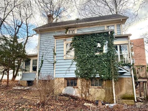 19 N Adelaide Avenue Highland Park NJ 08904