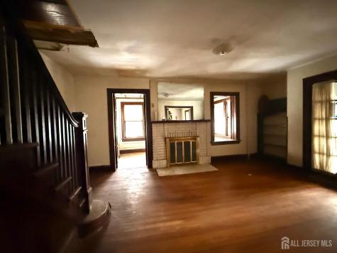 19 N Adelaide Avenue Highland Park NJ 08904