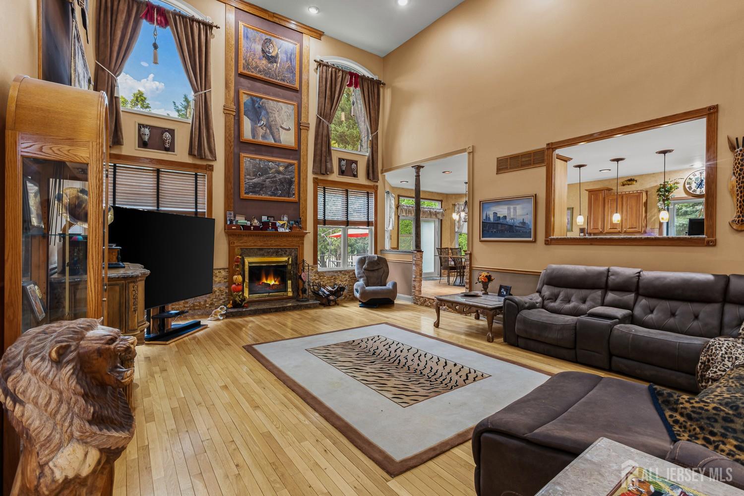 2 Lexington Court Monroe NJ 08831