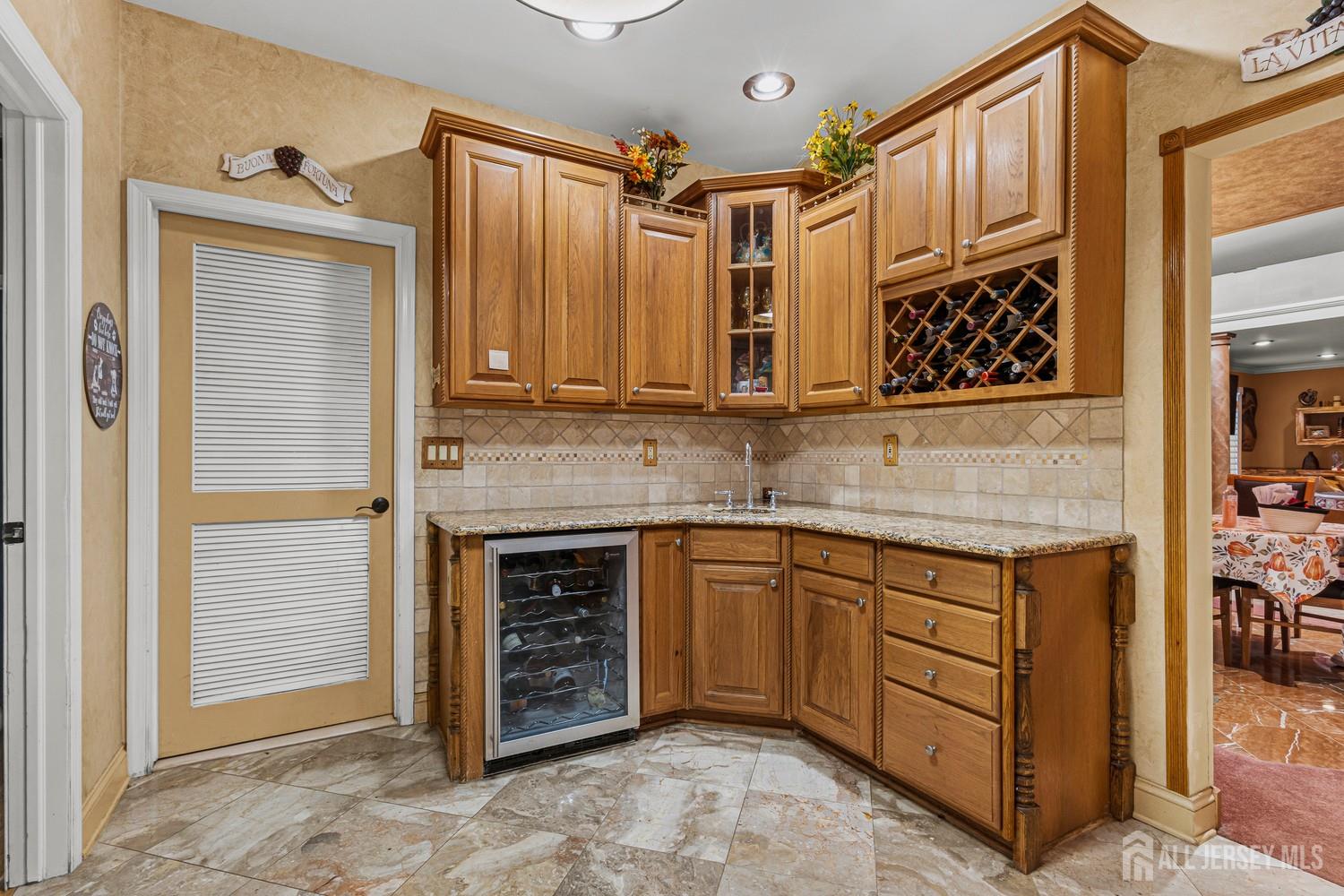 2 Lexington Court Monroe NJ 08831