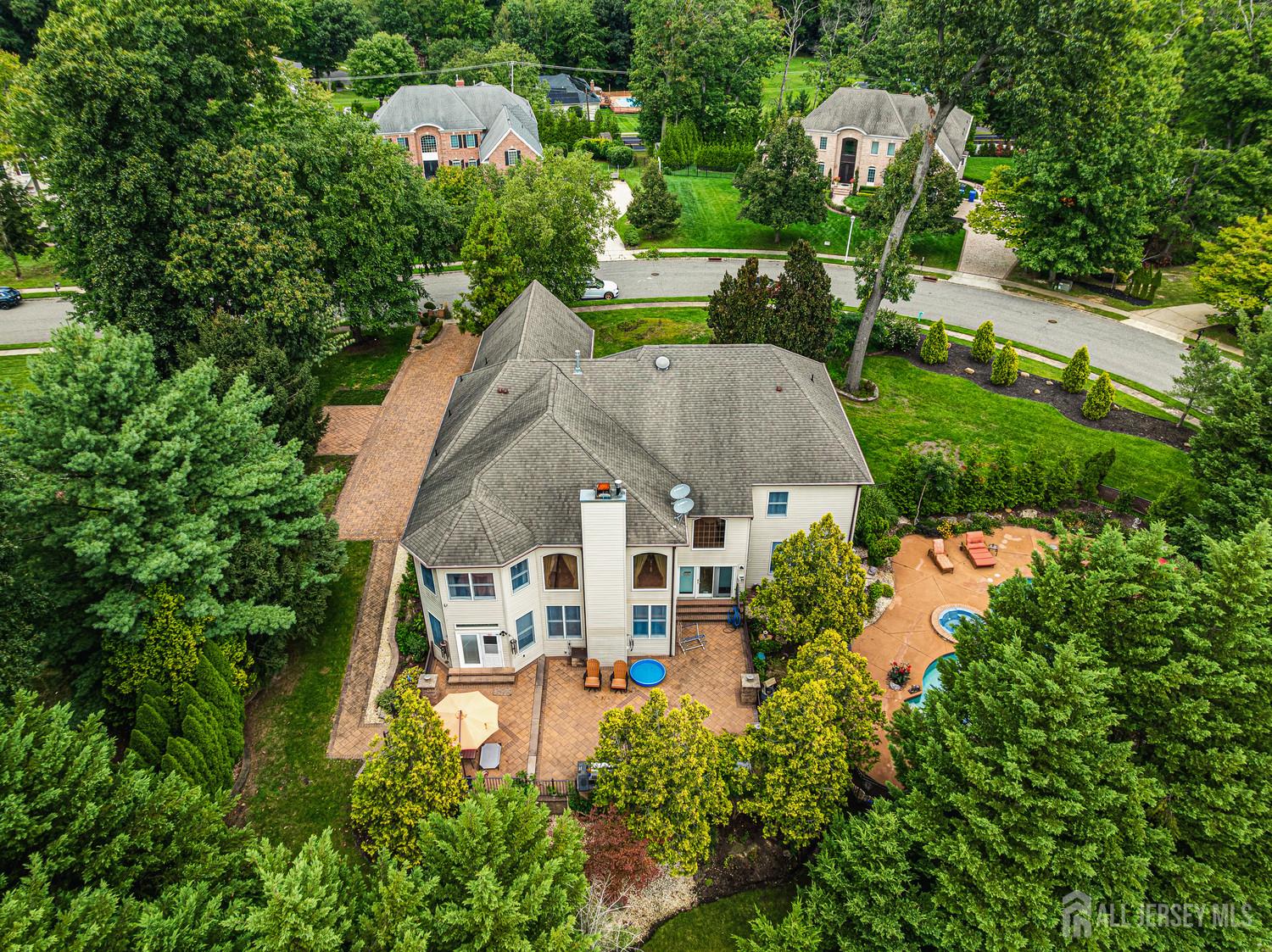 2 Lexington Court Monroe NJ 08831