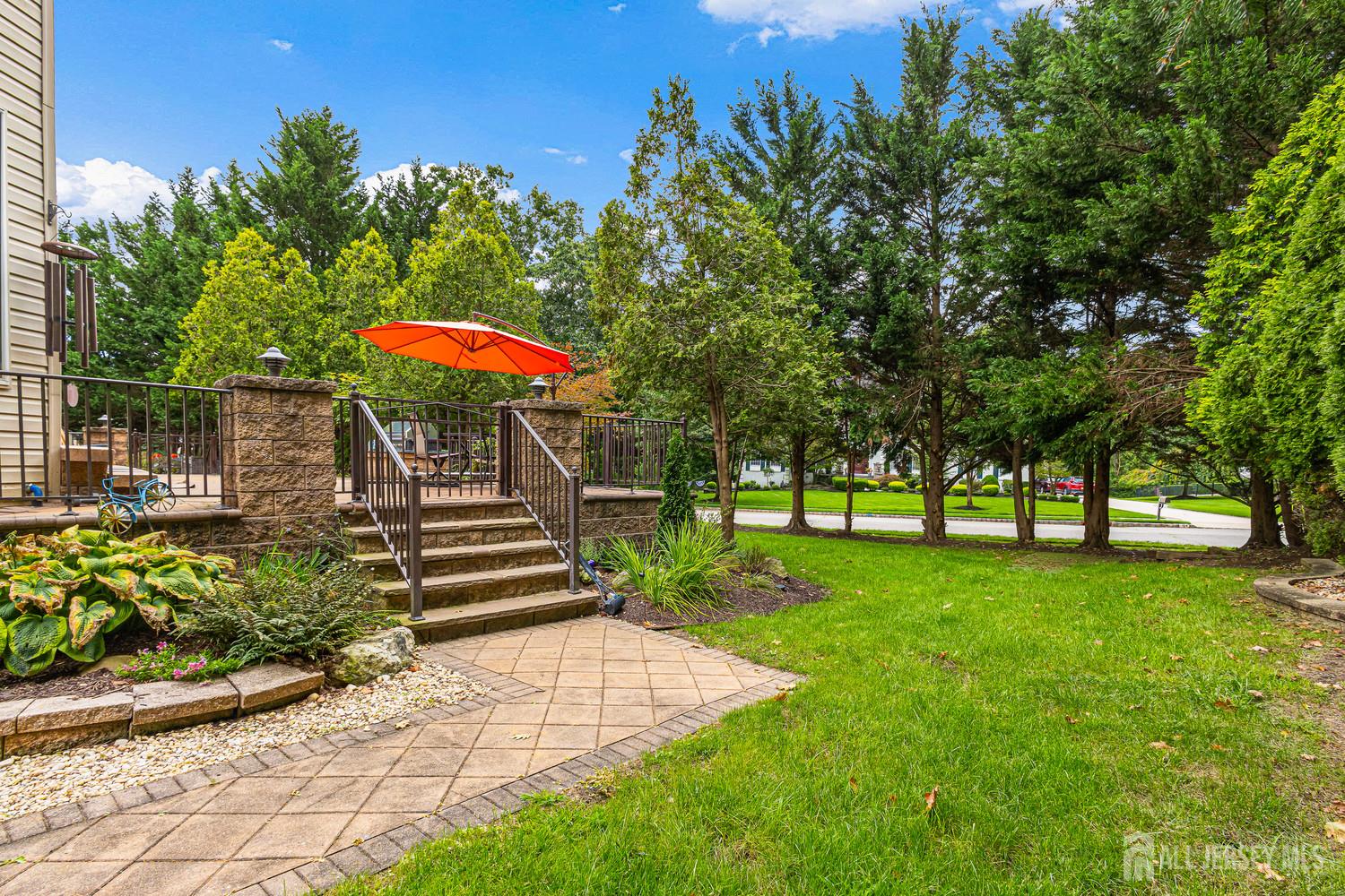 2 Lexington Court Monroe NJ 08831