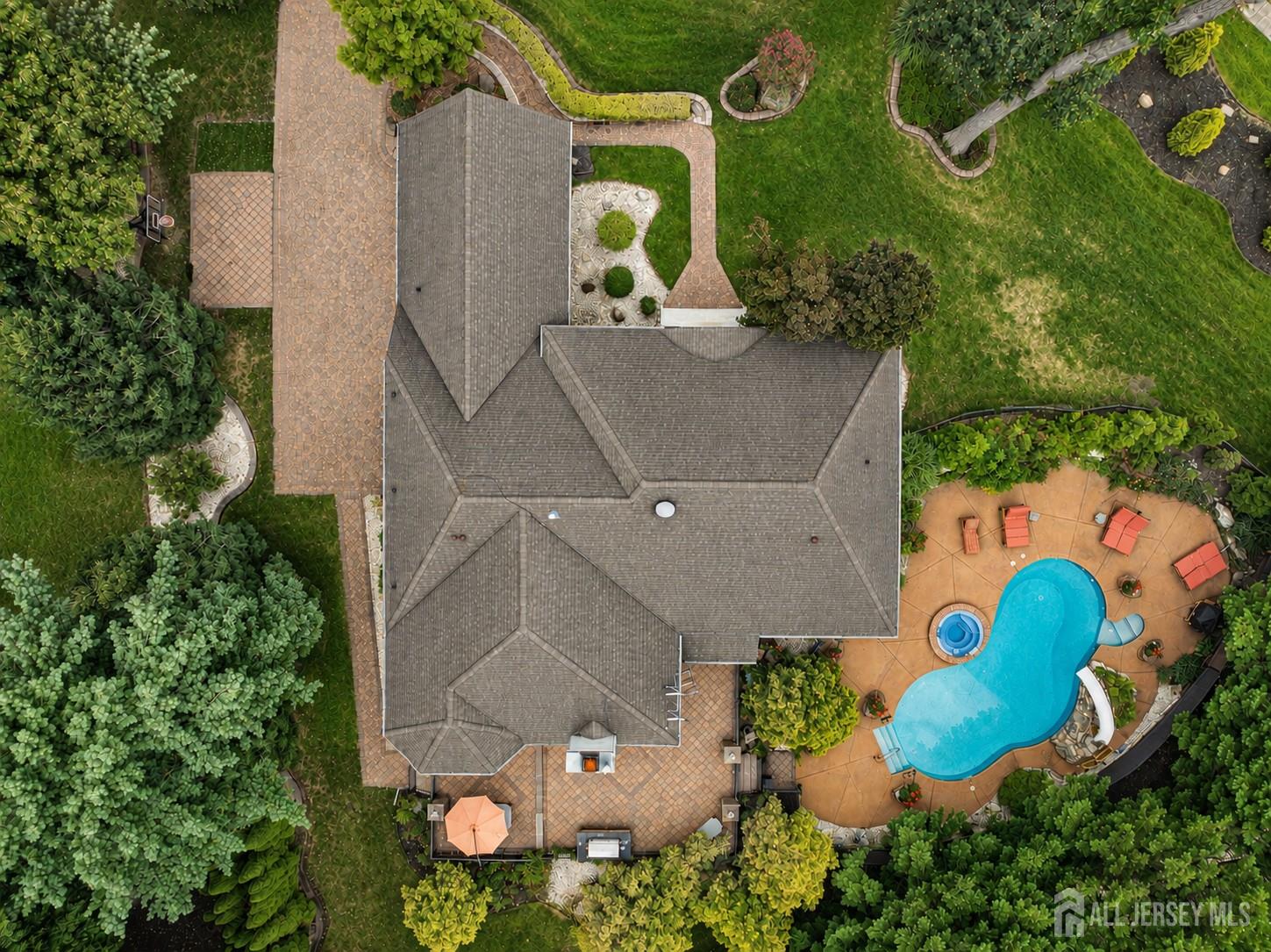 2 Lexington Court Monroe NJ 08831