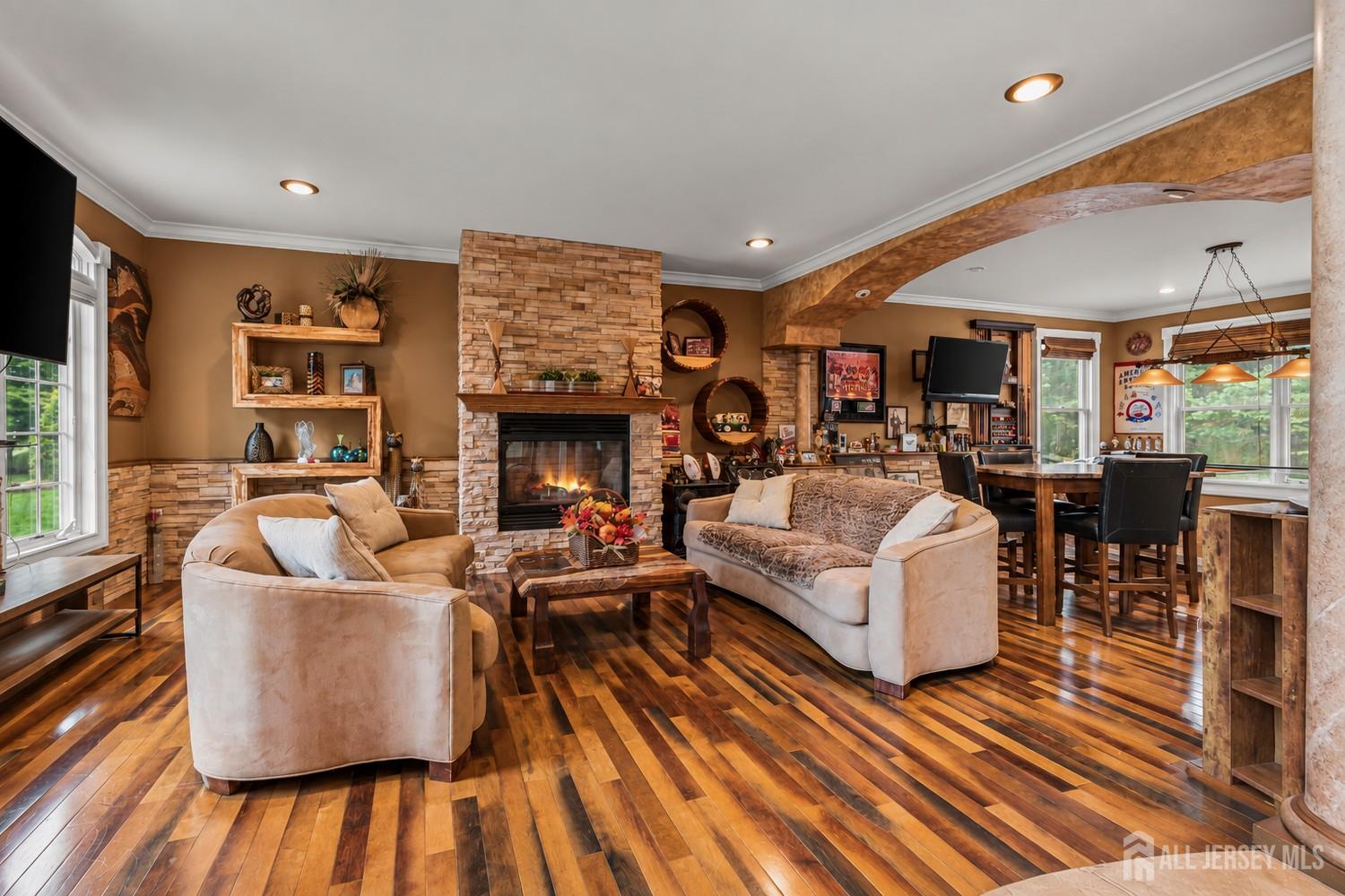 2 Lexington Court Monroe NJ 08831