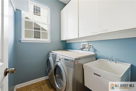 22 Edgemere Drive South Brunswick NJ 08824